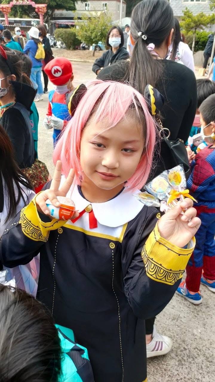 仁愛國小畫作糖實拍